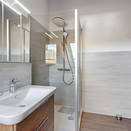 Haus Ella Apartment *