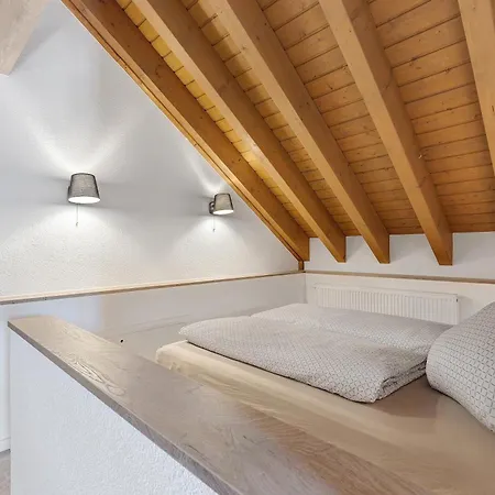 Haus Ella דירה *