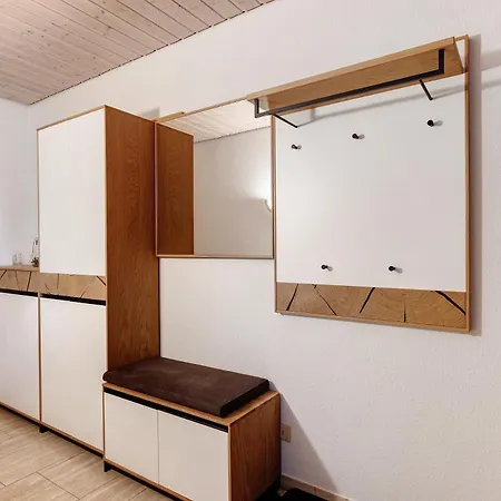 Haus Ella Apartment *