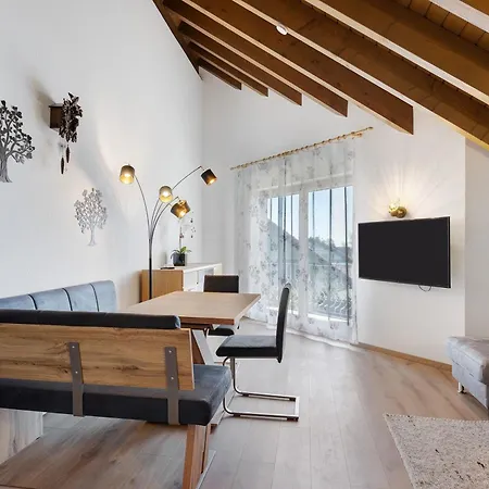 Haus Ella Apartamento Königsfeld im Schwarzwald