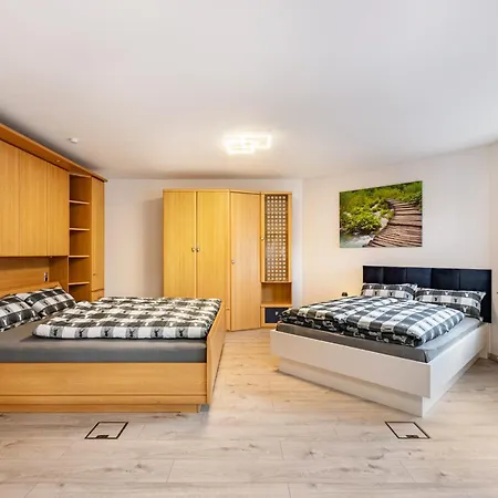 Haus Ella Apartamento *
